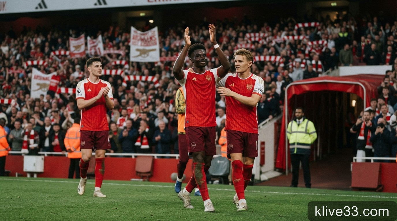 Arsenal vươn lên dẫn đầu Premier League: Liệu đây có phải là khởi đầu cho một triều đại mới? - 2
